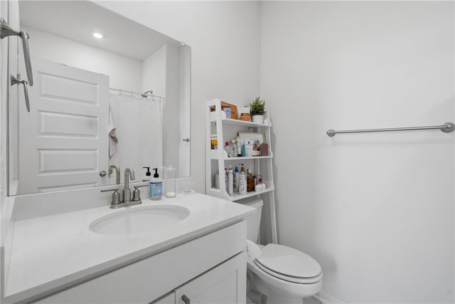 4801 W Triangle Street, Fayetteville, AR 72704