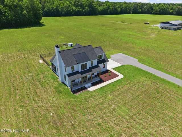 2336 Soddy Lane, Grimesland, NC 27837