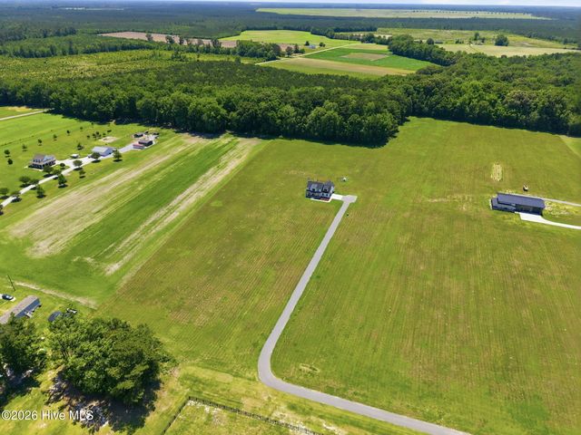 2336 Soddy Lane, Grimesland, NC 27837