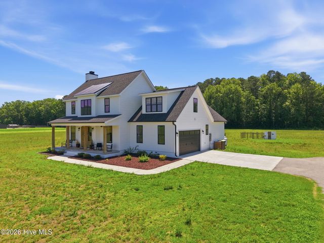 2336 Soddy Lane, Grimesland, NC 27837