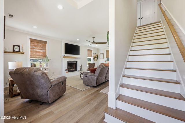 2336 Soddy Lane, Grimesland, NC 27837