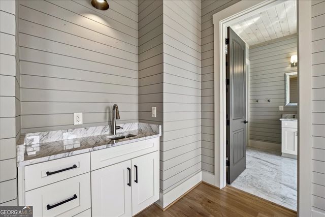 207 Utana Bluffs Trail, Ellijay, GA 30540