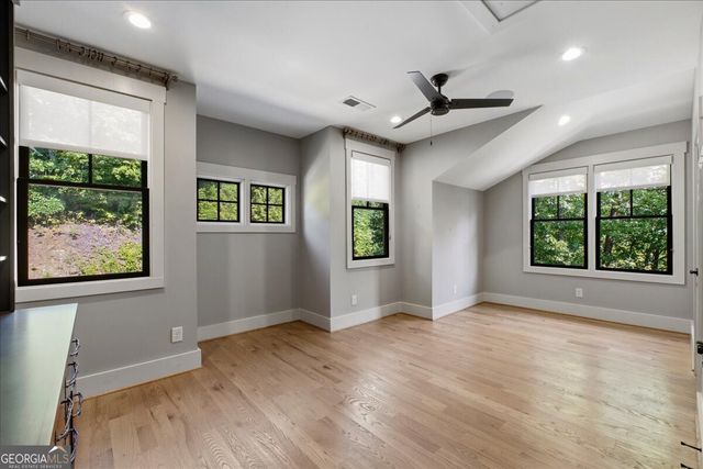 207 Utana Bluffs Trail, Ellijay, GA 30540