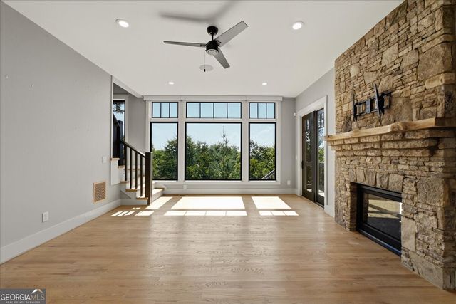 207 Utana Bluffs Trail, Ellijay, GA 30540