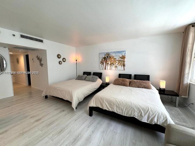 100 Lincoln Rd 430, Miami Beach, FL 33139