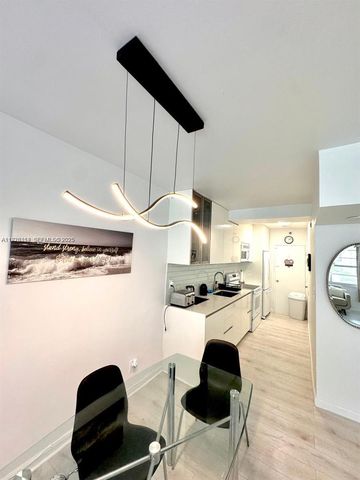 100 Lincoln Rd 430, Miami Beach, FL 33139