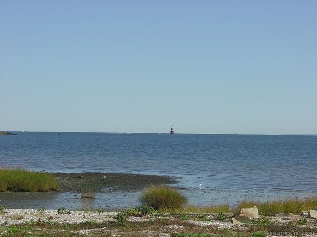 1 Walter Avenue APT 15, Norwalk, CT 06851