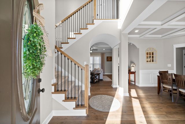 2459 Shadowood Rd, Clarksville, TN 37043