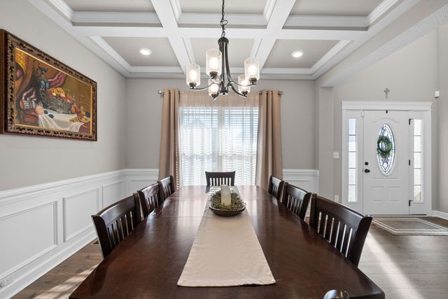 2459 Shadowood Rd, Clarksville, TN 37043