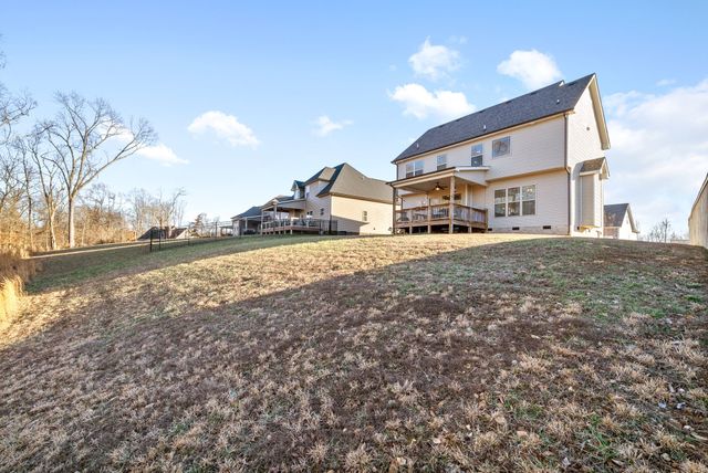 2459 Shadowood Rd, Clarksville, TN 37043