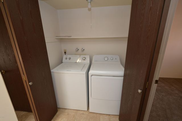 731 S Pantano Parkway, Tucson, AZ 85710