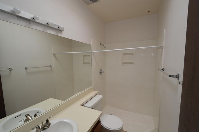 731 S Pantano Parkway, Tucson, AZ 85710