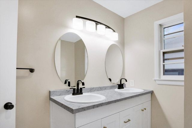 1846 S Nettleton Avenue, Springfield, MO 65807