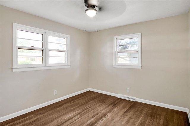 1846 S Nettleton Avenue, Springfield, MO 65807