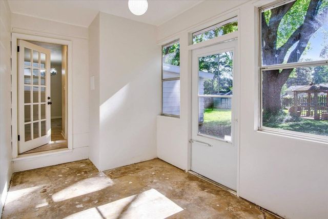 1846 S Nettleton Avenue, Springfield, MO 65807