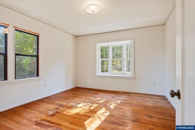 435 NW 9th St, Corvallis, OR 97330