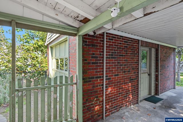 435 NW 9th St, Corvallis, OR 97330