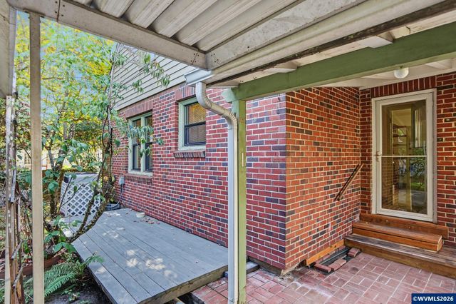 435 NW 9th St, Corvallis, OR 97330