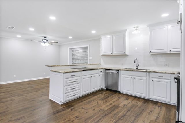 2403 Breckenridge, Tyler, TX 75702