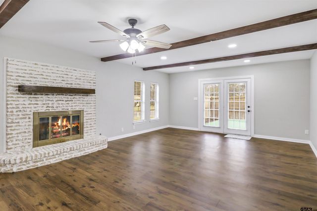 2403 Breckenridge, Tyler, TX 75702