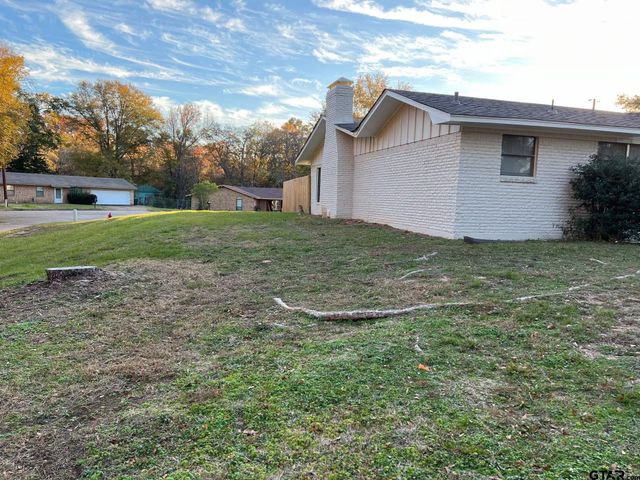 2403 Breckenridge, Tyler, TX 75702