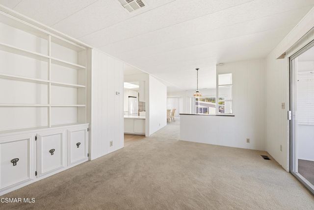 141 La Fortuna, Newbury Park, CA 91320