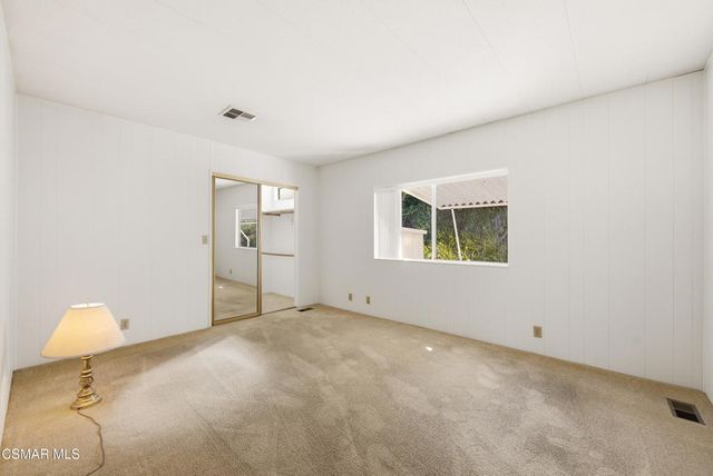 141 La Fortuna, Newbury Park, CA 91320