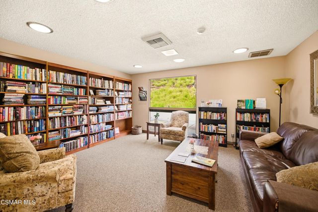 141 La Fortuna, Newbury Park, CA 91320