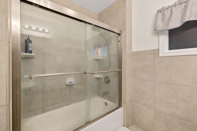 36871 Millwood Drive, Woodlake, CA 93286