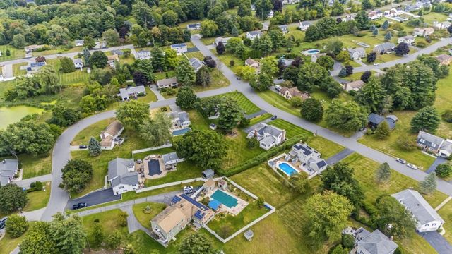 9 Old Homestead, Methuen, MA 01844