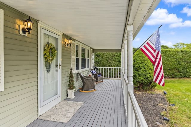9 Old Homestead, Methuen, MA 01844