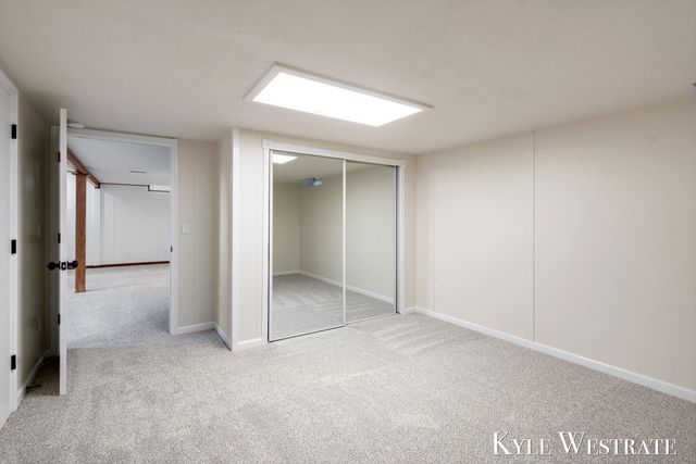 1689 Slater Street, Dorr Twp, MI 49323