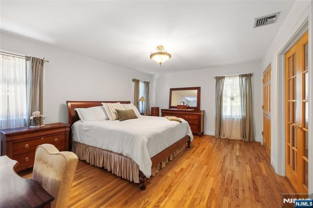 55 Glen Road, Woodcliff Lake, NJ 07677