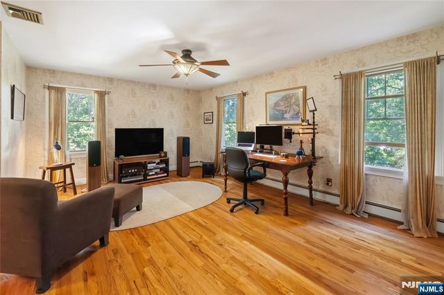 55 Glen Road, Woodcliff Lake, NJ 07677