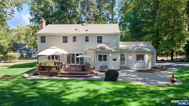 55 Glen Road, Woodcliff Lake, NJ 07677