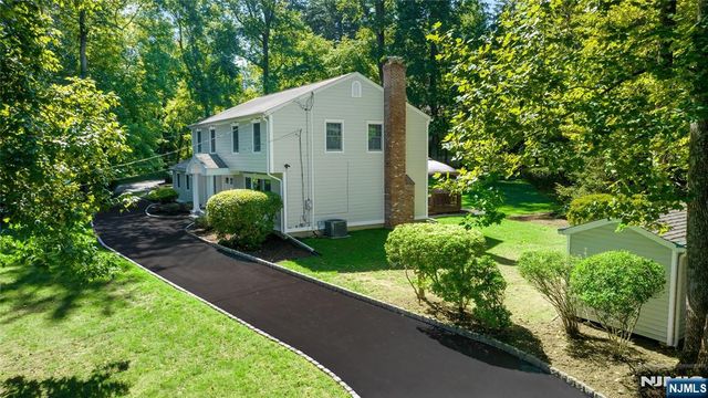 55 Glen Road, Woodcliff Lake, NJ 07677