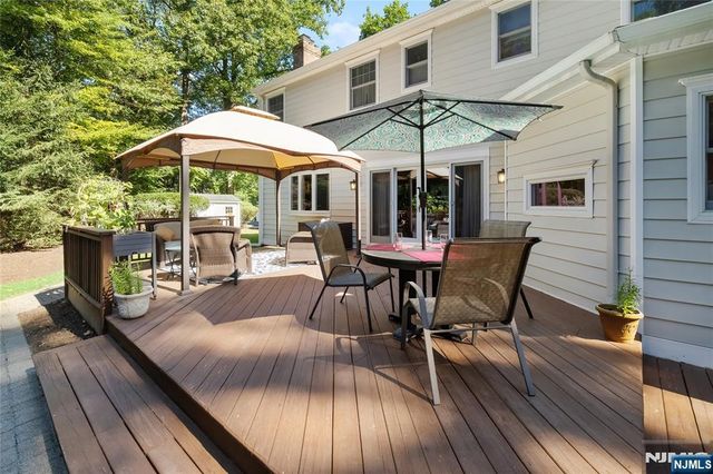 55 Glen Road, Woodcliff Lake, NJ 07677