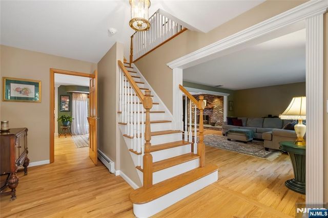 55 Glen Road, Woodcliff Lake, NJ 07677