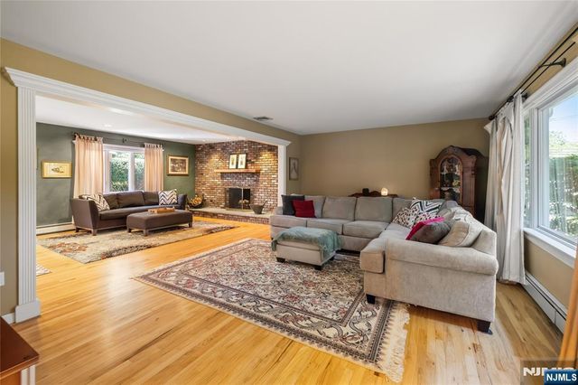 55 Glen Road, Woodcliff Lake, NJ 07677