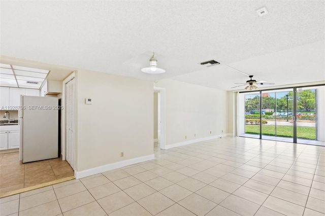 16400 Golf Club Rd 104, Weston, FL 33326