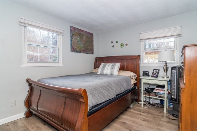 17 Francine Rd, Framingham, MA 01701