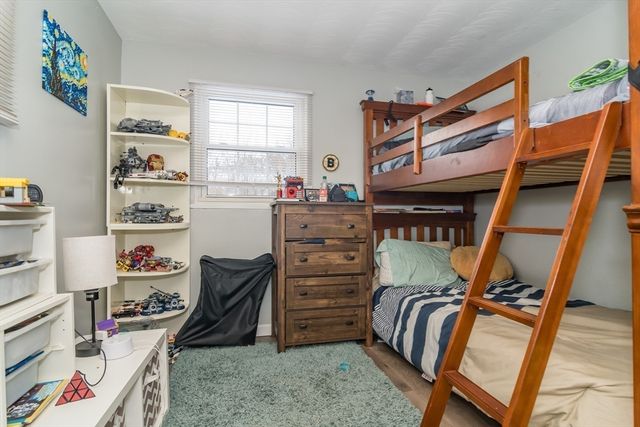 17 Francine Rd, Framingham, MA 01701