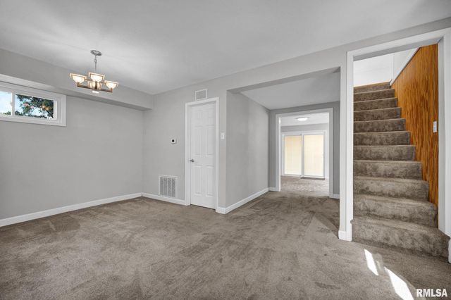116 HOLLAND Court, Creve Coeur, IL 61610