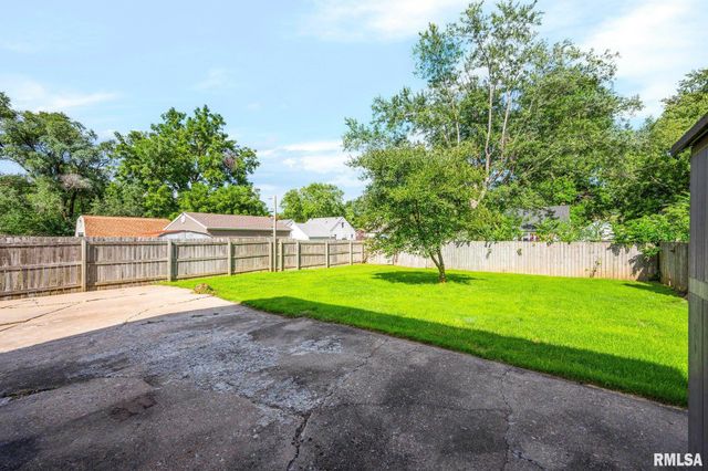 116 HOLLAND Court, Creve Coeur, IL 61610