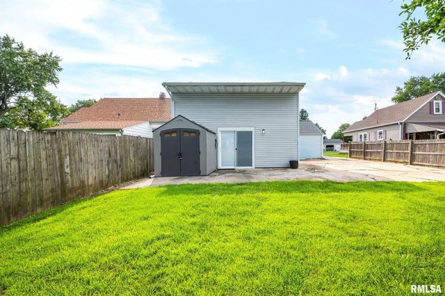 116 HOLLAND Court, Creve Coeur, IL 61610