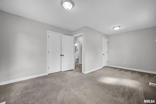 116 HOLLAND Court, Creve Coeur, IL 61610
