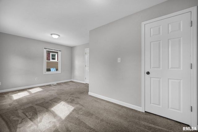 116 HOLLAND Court, Creve Coeur, IL 61610
