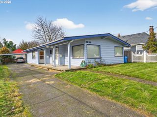 2612 ESTHER St, Vancouver, WA 98660