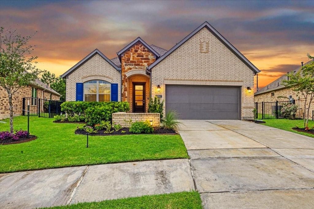 10947 Water Hyssop Lane, Cypress, TX 77433