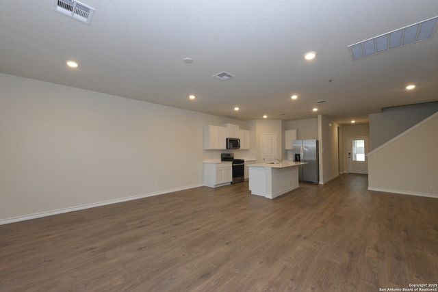21042 Watercourse Way, San Antonio, TX 78266